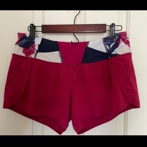 Lululemon Run Times Shorts 4” seam size 8
